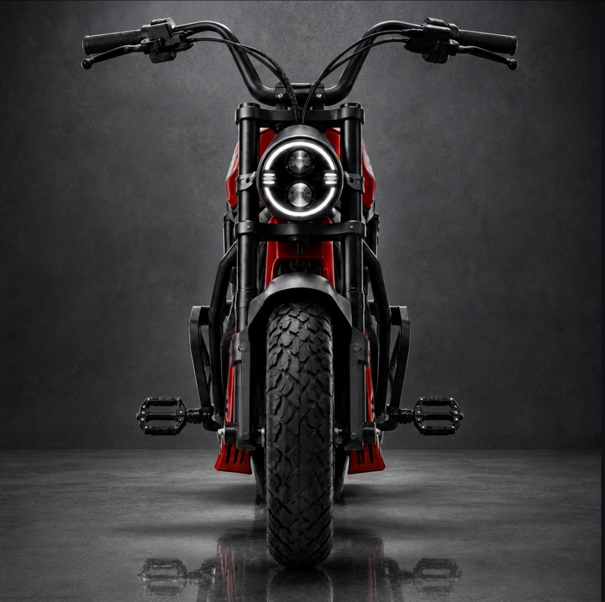 Vue de face du vélo électrique cruiser SYKELL TITAN avec phare LED circulaire et fourche renforcée.