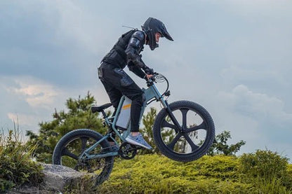 Sykell T26 en mode VTT dans les calanques de Marseille