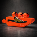 Pochette de cadre de vélo SYKELL orange avec compartiment avant permettant de ranger une paire de lunettes.